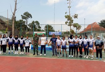 Pembukaan turnamen bola volly Merdeka cup dalam rangka peringatan HUT ke- 81 kemerdekaan Republik Indonesia bertempat di Exs Kawedanan Lorog, Desa Ngadirojo, Kecamatan Ngadirojo, Kabupaten Pacitan, Sabtu (8/8/2026).