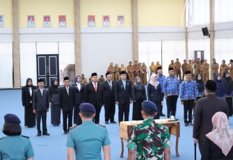 Bupati Bintan Roby Kurniawan Lantik 20 Pejabat Pimpinan Tinggi Pratama, Administrator dan Pengawas serta Penugasan Kepala Puskesmas