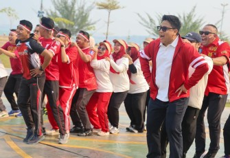 KOMPAK: Pegawai Diskominfo Provinsi Kepri mengikuti kegiatan Capacity Building di Gedung Dekranasda Provinsi Kepri, Tanjungpinang, Jumat (4/9/2026).