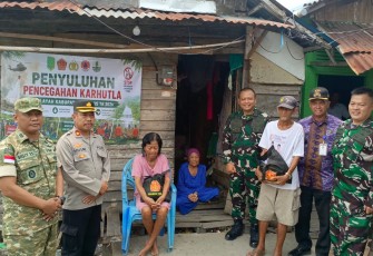 Penyaluran Bantuan dan Perkuat Pencegahan Karhutla di Sambas