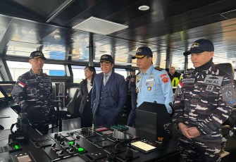 Pelayaran Perdana KRI Canopus-936 Menuju Indonesia