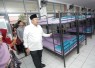 Politisi Fraksi PKB Cucun Syamsurijal mengunjungi SRMP 11 Bandung Barat, Selasa (9/9)