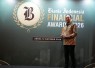 Direktur Keuangan & Tresuri Bank Jatim RM Wahyukusumo Wisnubroto raih penghargaan Bisnis Indonesia Financial Award (BIFA) 2026 kategori Champion of Growth – Bank BPD (Jawa-Bali 