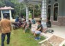 Komsos bersama warga desa lokasi TMMD
