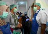 Anggota DPR RI Andre Rosiade saat meninjau salah satu dapur MBG di Pekanbaru bersama Wali Kota Agung Nugroho, Pekanbaru, Jumat (19/6/2026)