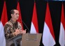 Menteri Transmigrasi M. Iftitah Sulaiman Suryanagara