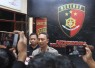 Polres Lumajang Amankan Tersangka Penadah Sapi Curian dan Senpi Rakitan