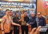 Komandan Kodaeral IX, Laksda TNI Hanarko Djodi Pamungkas, S.H.,M.H. mengapresiasi suksesnya gelaran Lomba Pacuan Kuda Moa 2026 Piala Pangdam XV/PTM, Ia hadir dalam penyerahan hadiah yang dihelat di Baruga Antasena Kodam XV/PTM, Jl. Dr. Malaihollo No. 57 Nusaniwe, Kota Ambon, Senin malam (6/7/2026)