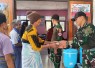Yonarmed 12 Kostrad Hadir di Posyandu Kewar, Bagikan Bubur Kacang Hijau untuk Balita dan Lansia