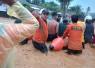 Banjir bandang menerjang wilayah Tapanuli Tengah, Sumatra Utara setelah hujan dengan intensitas tinggi mengguyur wilayah tersebut pada Sabtu (18/7) pukul 15.52 WIB