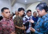 Menteri Ketenagakerjaan (Menaker) Yassierli saat mengunjungi Balai Perluasan Kesempatan Kerja (BPKK) Kendari, Sulawesi Tenggara