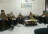 Caption : Ketua Bawaslu Karanganyar, Nuning Ritwanita Priliastuti, memberikan keterangan pers dalam rangka HUT ke-8 Bawaslu Kabupaten/Kota se-Indonesia di Sekretariat Bawaslu Karanganyar, Rabu (12/8/2026)
