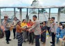 Polri Salurkan Bantuan Sosial untuk Warga Terdampak Gempa di Desa Kerirea