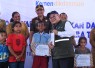 Menteri Pendidikan Dasar dan Menengah (Mendikdasmen), Abdul Mu’ti, saat mengunjungi SD Inpres Ngelapadhi pada Senin (24/8)