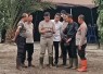 Polda Kalimantan Tengah bersama seluruh unsur Satuan Tugas (Satgas) Karhutla mengintensifkan upaya pemadaman kebakaran hutan dan lahan di Jalan Tjilik Riwut KM 23, Kota Palangka Raya