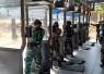 Latihan menembak pistol