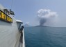 TNI AL Siagakan Unrur KRI dan Personel Sar di Selat Sunda 