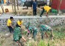 Koramil Kebonsari dan Warga Bergandengan Tangan Bersihkan Pasar Hewan