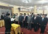 Bupati Aceh Singkil, H. Safriadi Oyon, SH, saat melantik puluhan pejabat, diopp room kantor Bupati setempat.