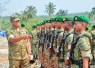 Wapang TNI Tinjau Yonif TP 842/Badak Sakti