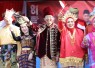 Wali Kota Batam, Amsakar Achmad, dan Wakil Wali Kota Batam, Li Claudia Chandra, serta Ketua TP-PKK Batam, Erlita Amsakar, bersama sejumlah pejabat melepas peserta pawai pembangunan dan pawai budaya di Dataran Engku Hamidah, Batam, Minggu (9/8/2026).