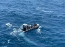 Personel TNI Angkatan Laut melaksanakan penyelaman dan pemantauan kerangka KM Virgo Transport 8 di Laut Jawa dalam rangka mendukung operasi pencarian dan pertolongan korban, Kamis (17/9/2026). Operasi SAR juga didukung pemasangan buoy, pengamanan kerangka kapal, serta uji penggunaan Remotely Operated Vehicle (ROV) untuk pengamatan bawah permukaan laut.